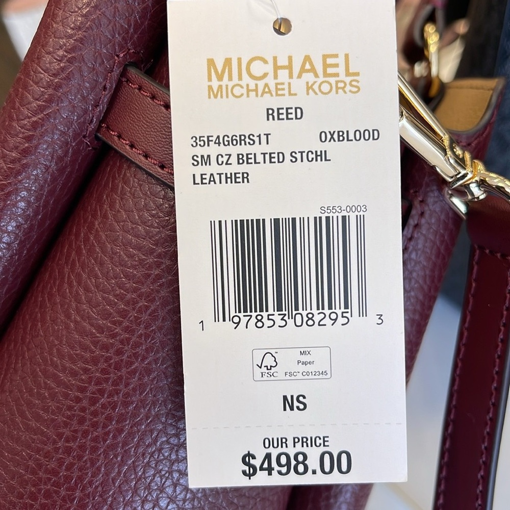 Michael Kors Reed Small Satchel Crossbody Center Zip Bag
Color: OXBLOOD 
NWT - Picture 7 of 16